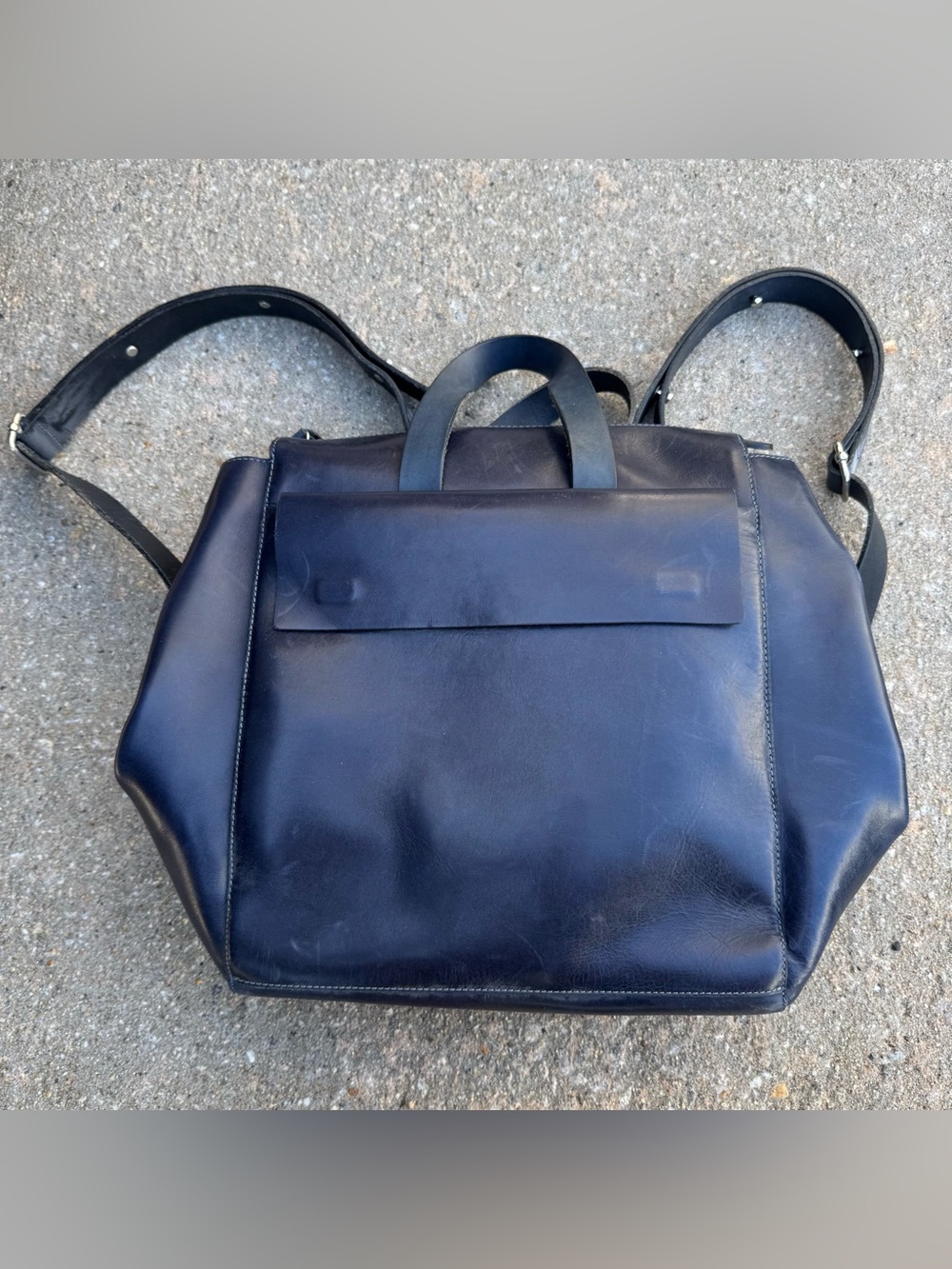 M0851 Backpack Convertible Tote Bag Navy Blue Leather Straps Utility Zip Pocket
